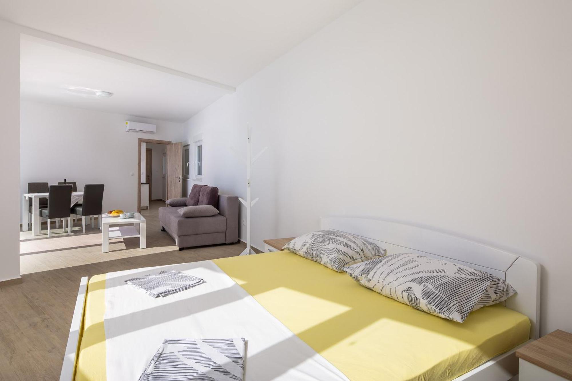 Blue Wonder Apartments Dugi Rat Bagian luar foto